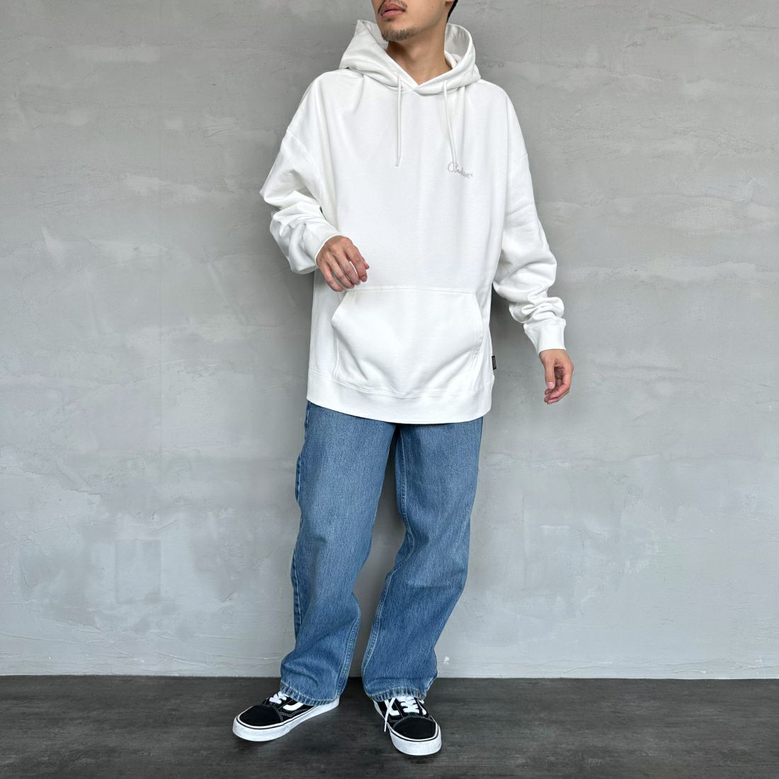 PENDLETON [ペンドルトン] 別注 ネイティブ柄 バックプリントフード刺繍スウェットパーカー [4475-7239-JF] OFF &&モデル身長：168cm 着用サイズ：XL&&