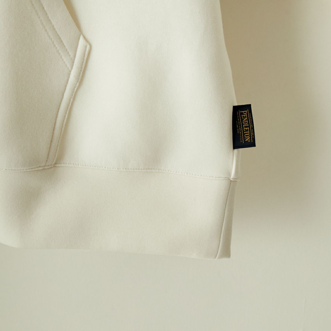 PENDLETON [ペンドルトン] 別注 ネイティブ柄 ダンボールニット スウェットパーカー [4475-7237-JF] OFF