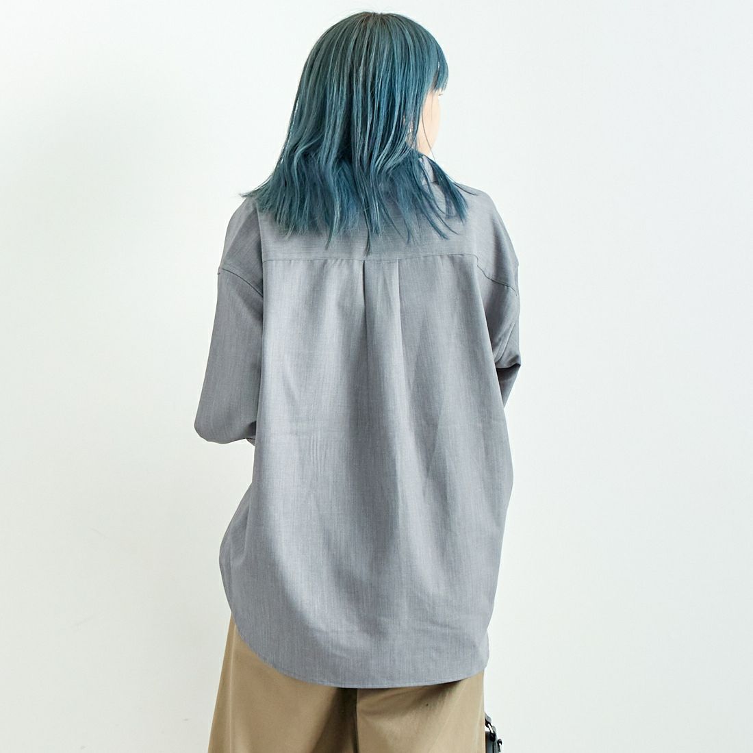 Jeans Factory Clothes [ジーンズファクトリークローズ] テンセルウール ロングスリーブシャツ [LFE700] 830 GRAY &&モデル身長：167cm 着用サイズ：F&&