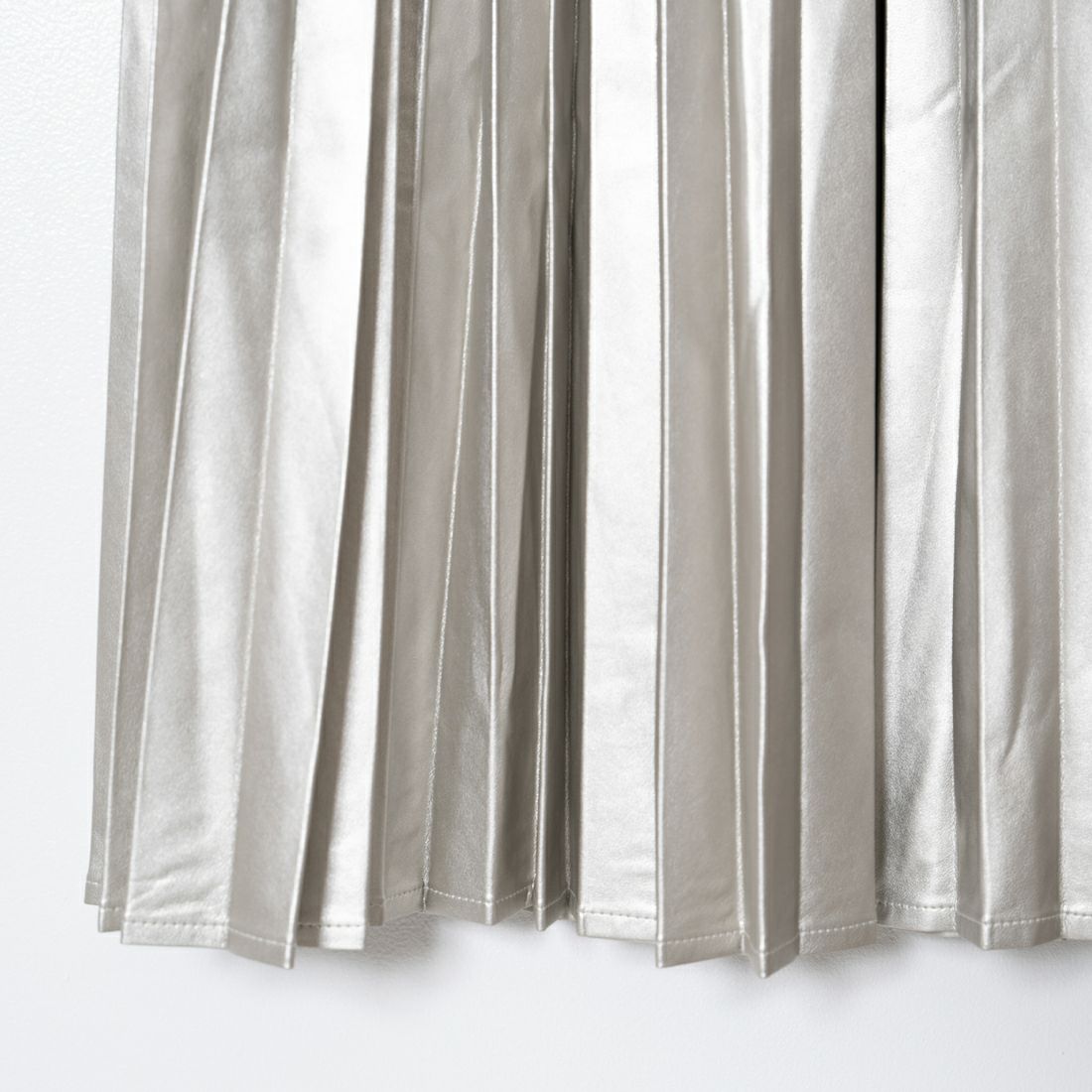 Jeans Factory Clothes [ジーンズファクトリークローズ] フェイクレザープリーツスカート [8920593-06] 19 ｼﾙﾊﾞｰ