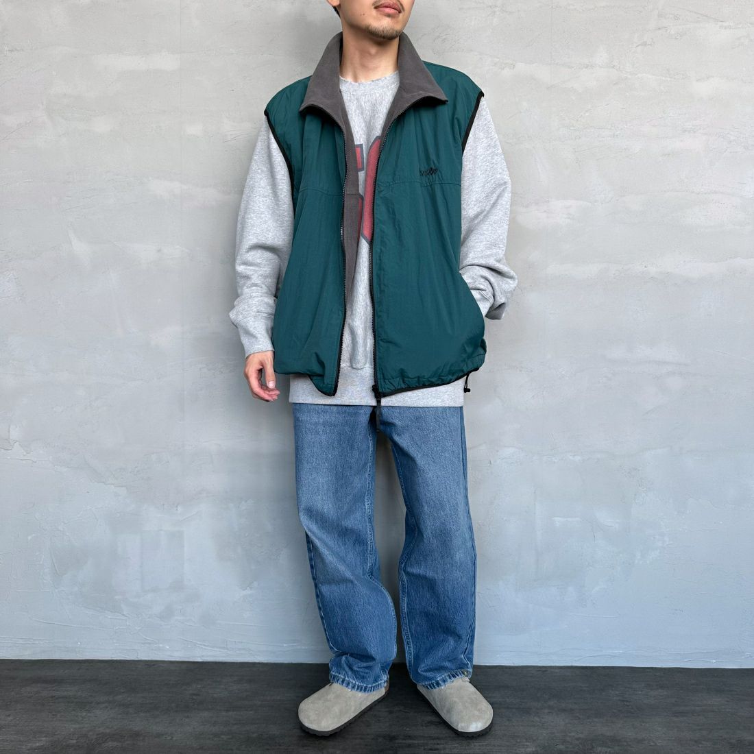 frostline [フロストライン] 別注 ナイロンフリース リバーシブルベスト [FL3-VT-IN3-JF] GREEN &&モデル身長：168cm 着用サイズ：L&&