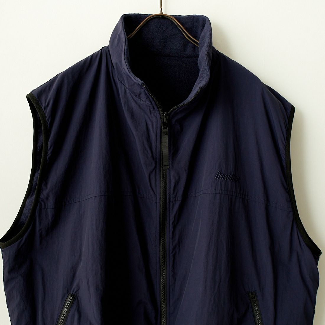 frostline [フロストライン] 別注 ナイロンフリース リバーシブルベスト [FL3-VT-IN3-JF] NAVY