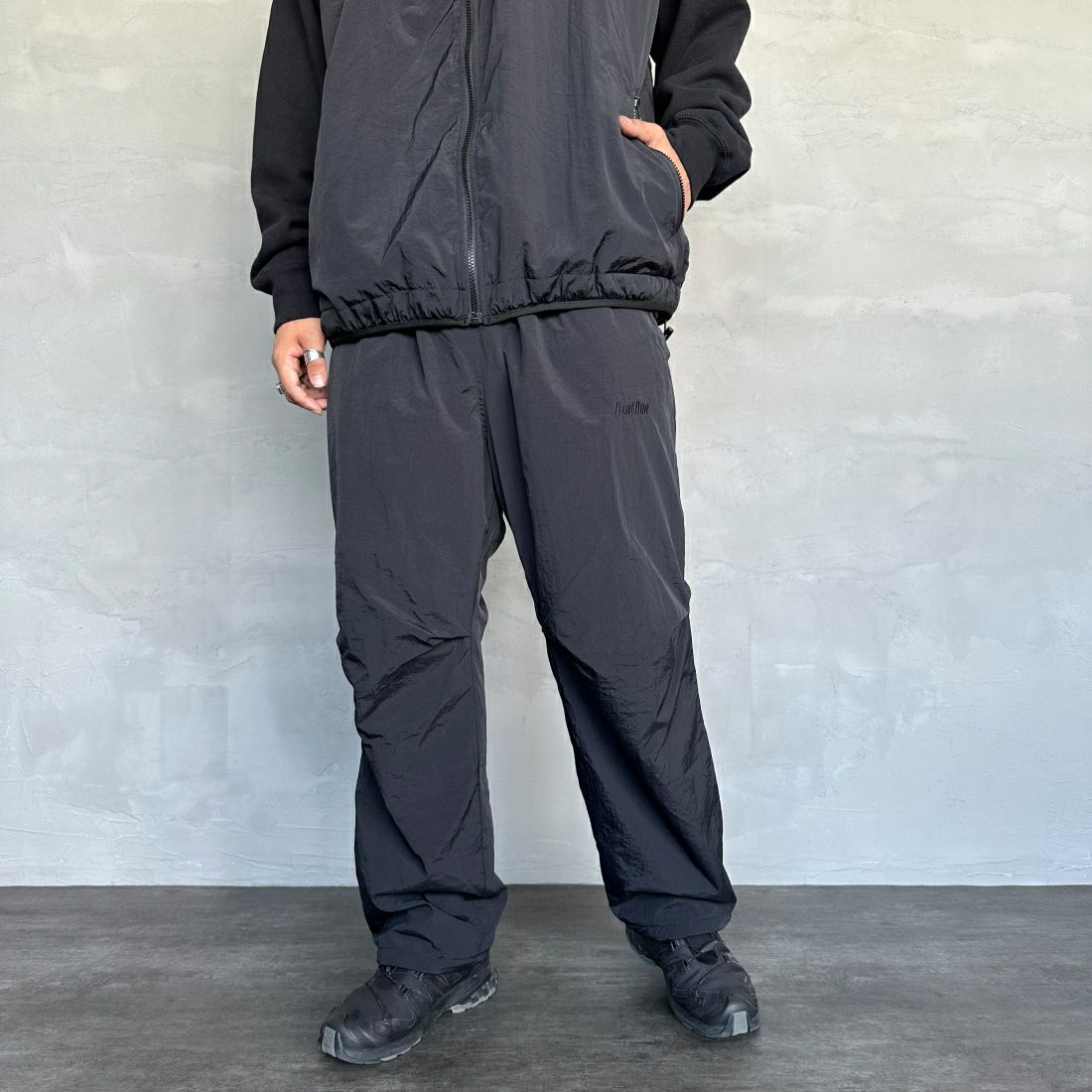 BLACK&&モデル身長：179cm 着用サイズ：L&&
