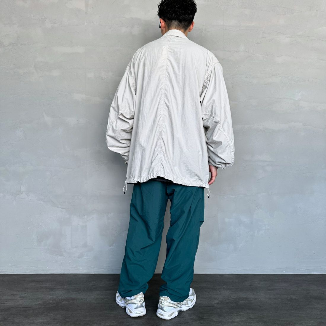 frostline [フロストライン] 別注 ナイロンフリース リバーシブルパンツ [FL5-PT-IN4-JF] GREEN &&モデル身長：168cm 着用サイズ：L&&