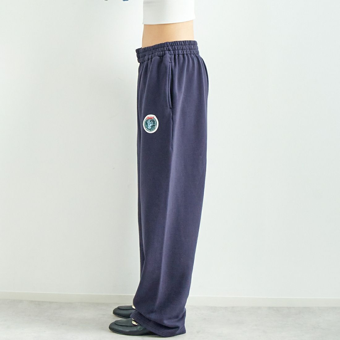 HOLIDAY [ホリデイ] スウェットパンツ [24201019] GRAY &&モデル身長：167cm 着用サイズ：ONE SIZE&&