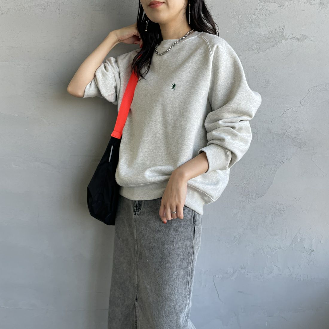 Gymphlex [ジムフレックス] スウィングスリーブ クルーネックスウェット [GY-C0291TCF] TOP GREY &&モデル身長：160cm 着用サイズ：14&&