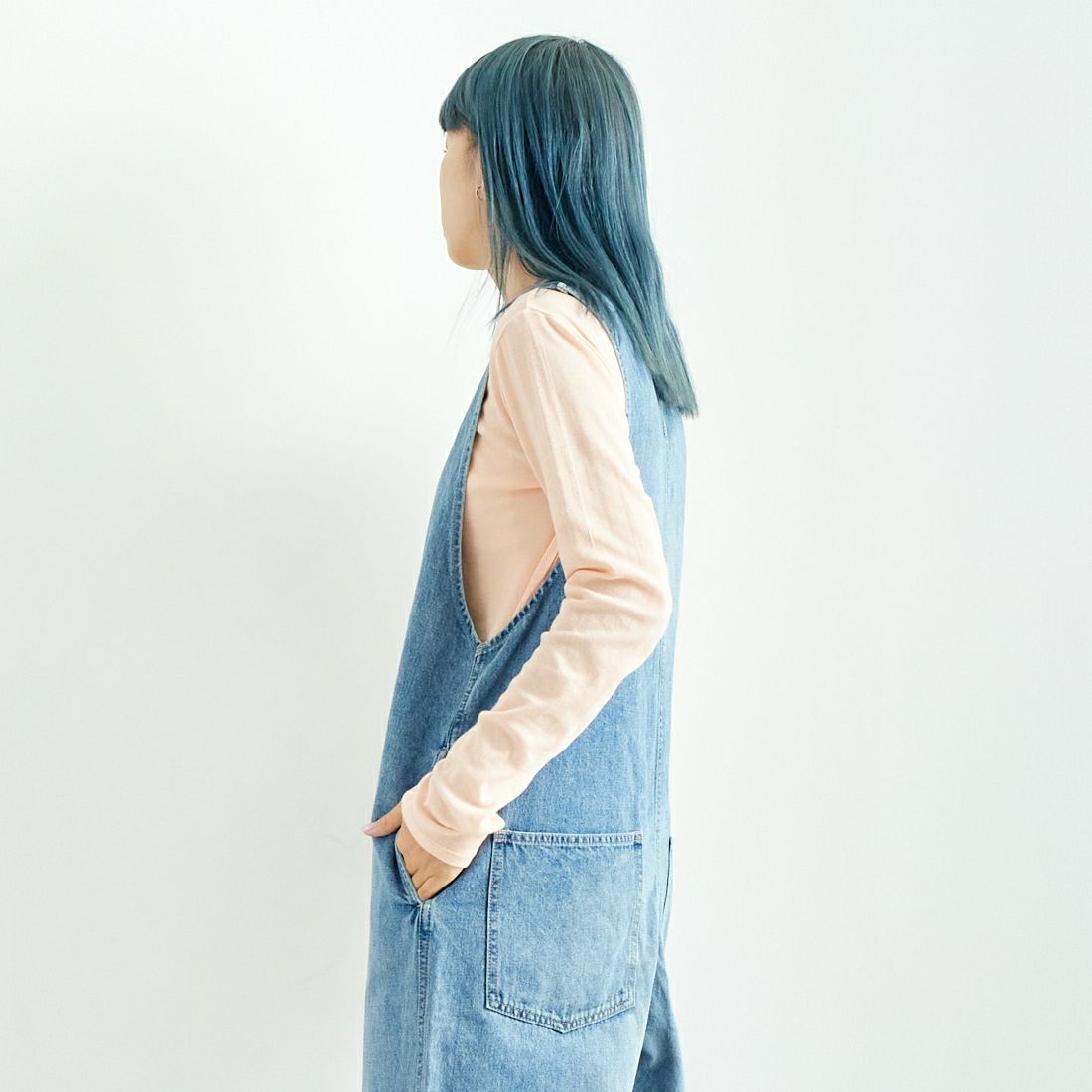 Johnbull [ジョンブル] コットンデニムオールインワン [JL243P20] 016 ﾌﾞﾘｰﾁ &&モデル身長：167cm 着用サイズ：M&&
