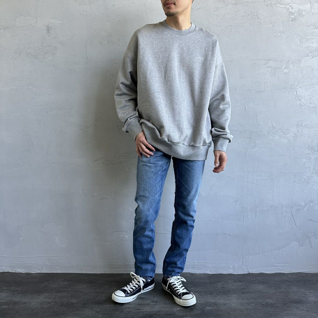 TATRAS [タトラス] FIDASIO スウェットシャツ [MTAT24A8197-M] GRAY &&モデル身長：168cm 着用サイズ：3&&