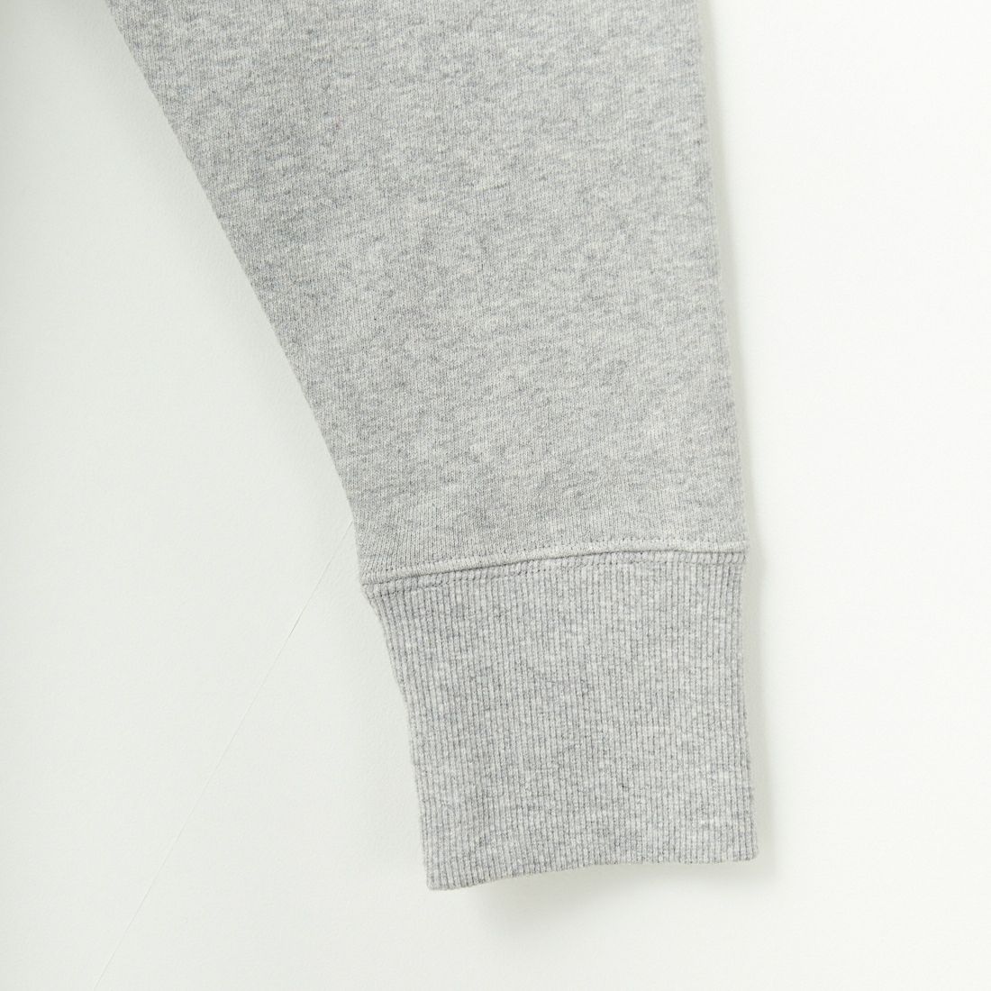 ChahChah [チャーチャー] ハートフラワー刺繍スウェット [CC-24FW-FWL01] GRAY