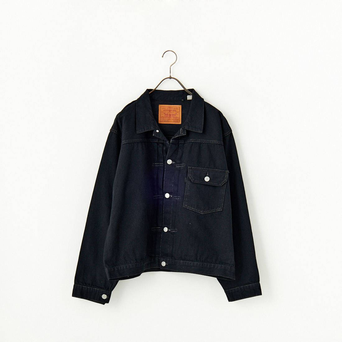 00 BLACK