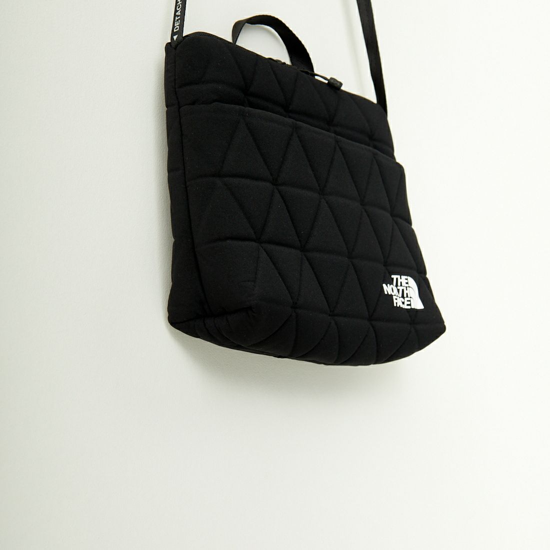 THE NORTH FACE [ザ ノースフェイス] ジオフェイスポーチ [NM32356] K