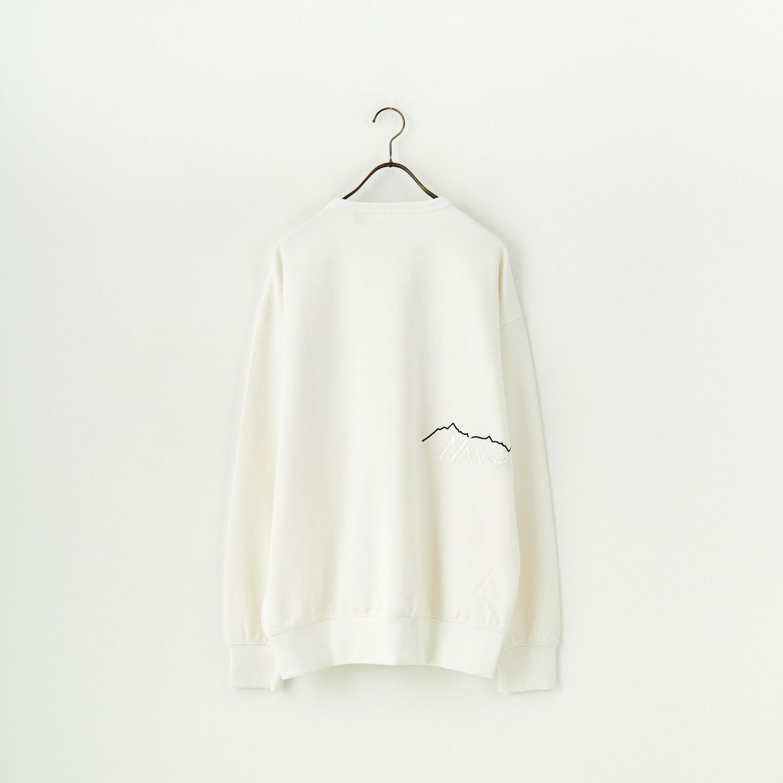 JEANSFACTORY × NANGA [ジーンズファクトリー × ナンガ] 別注 バックロゴ刺繍 クルーネックスウェット [NW24AW-JF2] WHITE