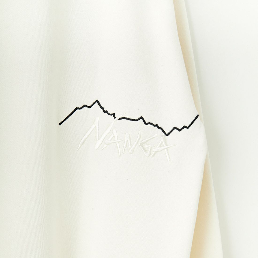 JEANSFACTORY × NANGA [ジーンズファクトリー × ナンガ] 別注 バックロゴ刺繍 クルーネックスウェット [NW24AW-JF2] WHITE