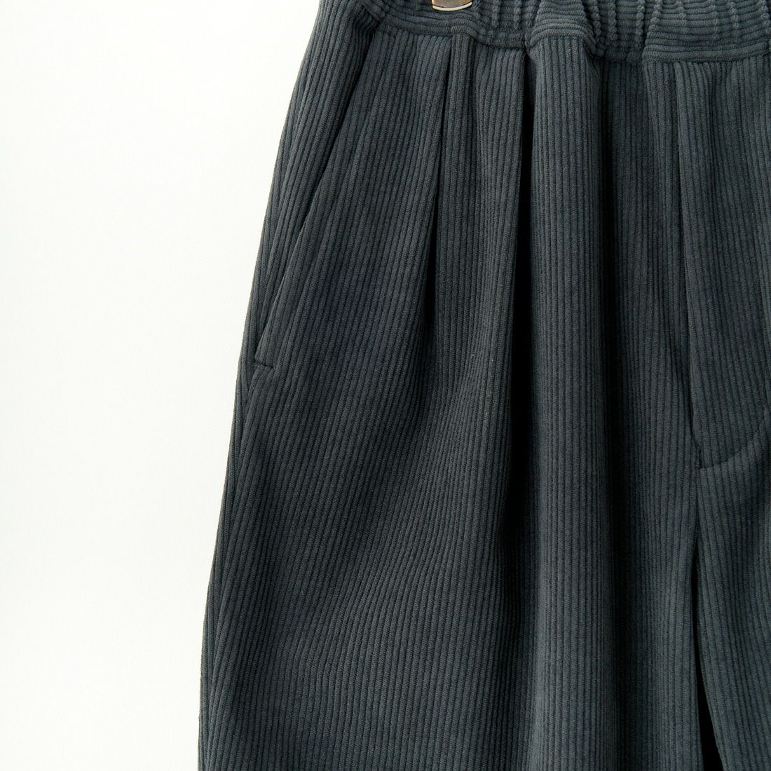 Noir Fabrik [ヌワールファブリック] トリコットコーデュロイワイドテーパードパンツ [BAGGYEASY-M-243-01-I] BL.GRY