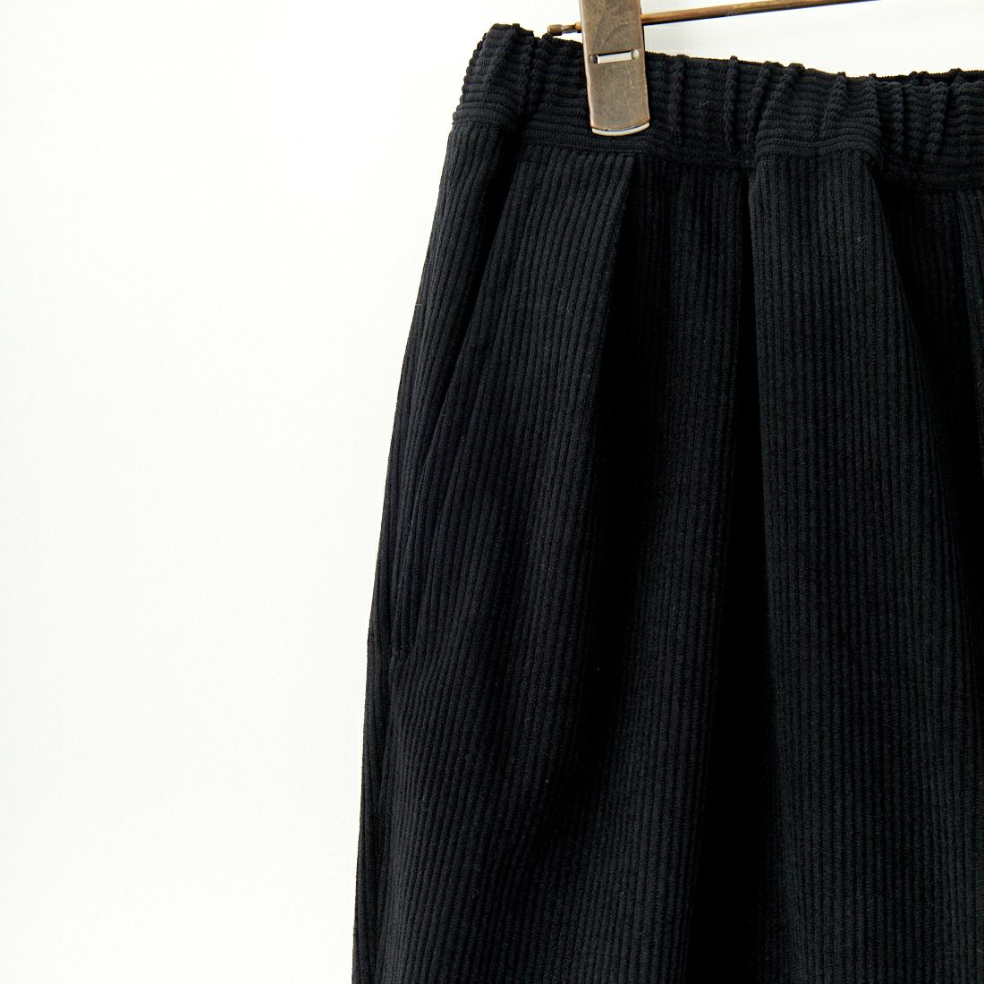 Noir Fabrik [ヌワールファブリック] トリコットコーデュロイワイドテーパードパンツ [BAGGYEASY-M-243-01-I] BL.GRY