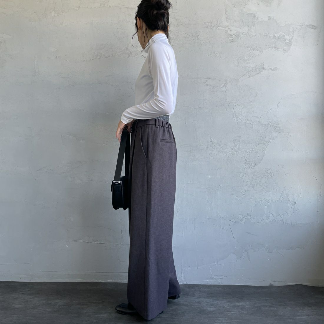 Hanes [ヘインズ] ソフトフィットタートルネック ロングスリーブTシャツ [HW4-A505] 010 ﾎﾜｲﾄ &&モデル身長：160cm 着用サイズ：F&&
