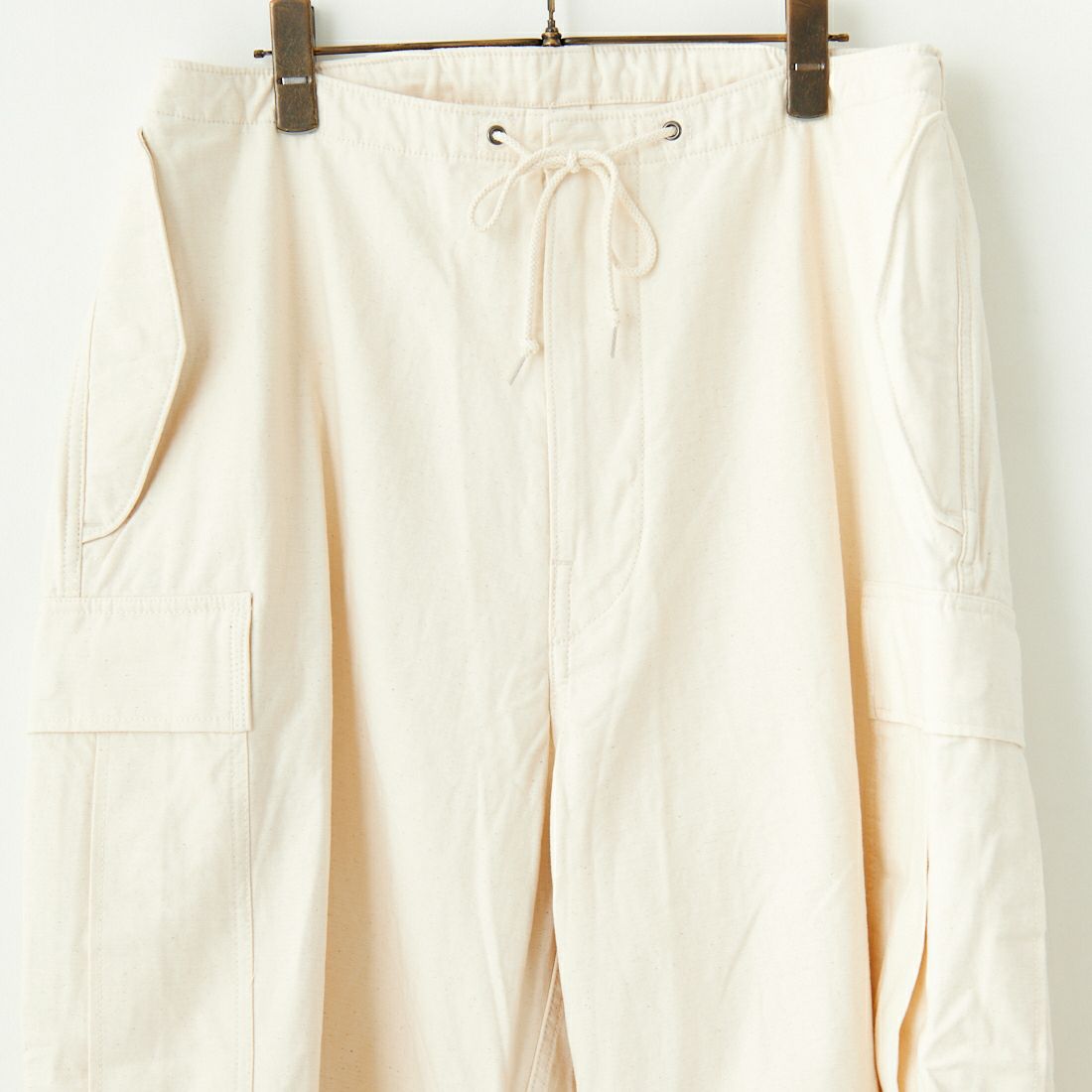 ARMY TWILL SANFORIZED [アーミーツイル サンフォライズド] バックサテンカーゴパンツ [AM-2455001] ECRU