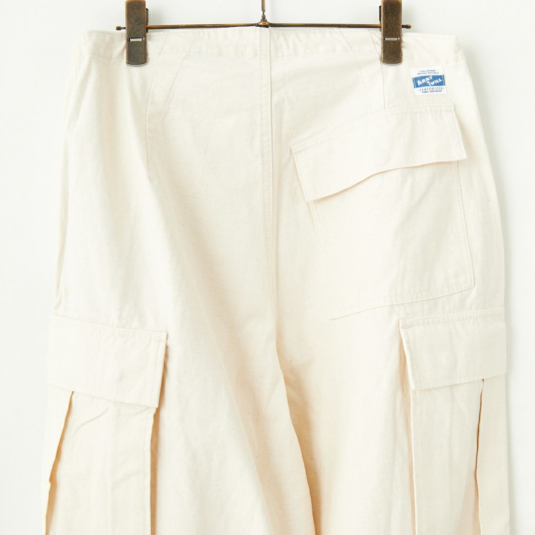 ARMY TWILL SANFORIZED [アーミーツイル サンフォライズド] バックサテンカーゴパンツ [AM-2455001] ECRU