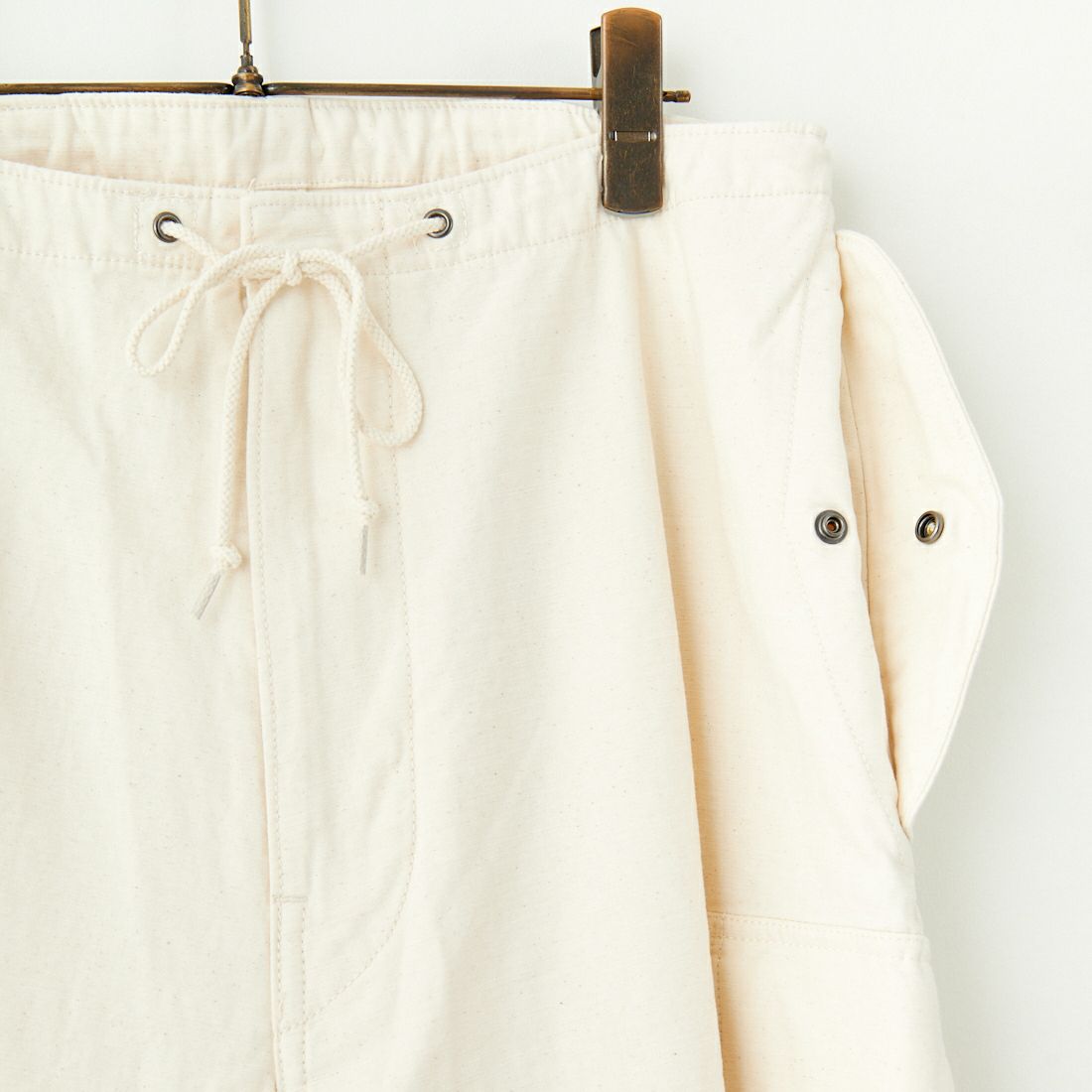 ARMY TWILL SANFORIZED [アーミーツイル サンフォライズド] バックサテンカーゴパンツ [AM-2455001] ECRU