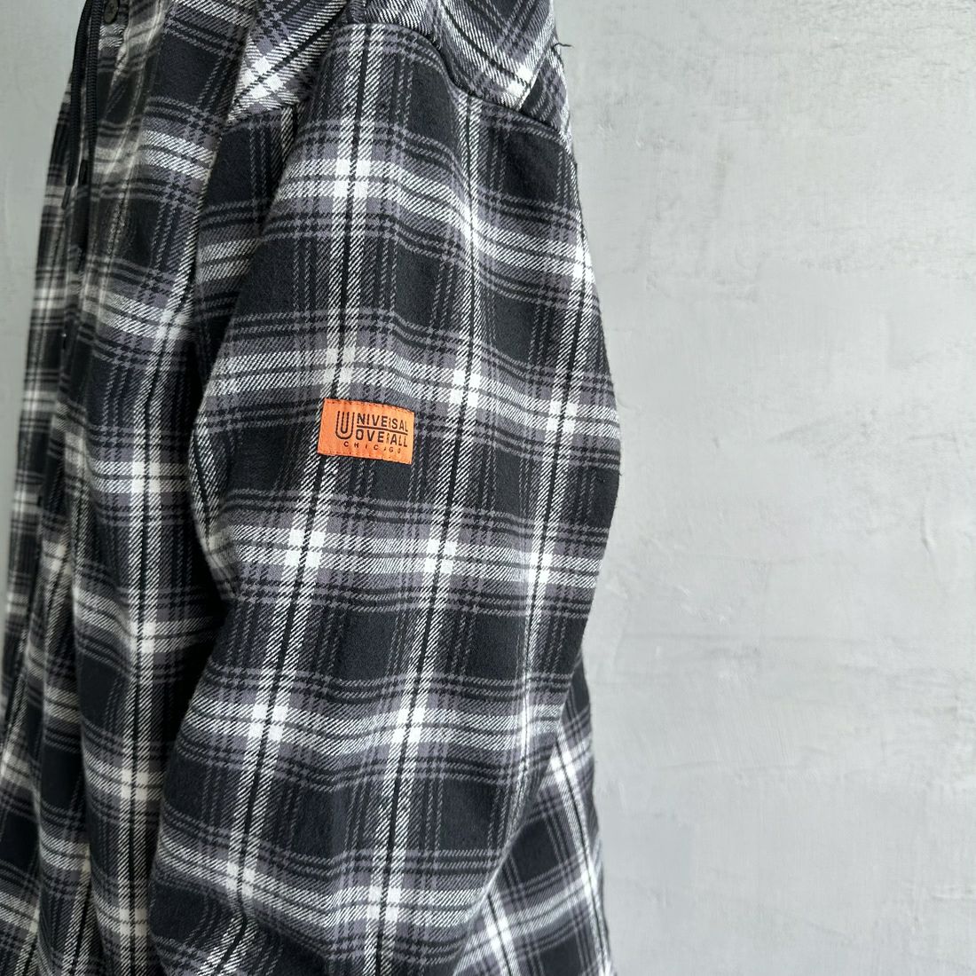 UNIVERSAL OVERALL [ユニバーサルオーバーオール] 別注 チェックフードシャツ [U2431100IN-JF] BLACK
