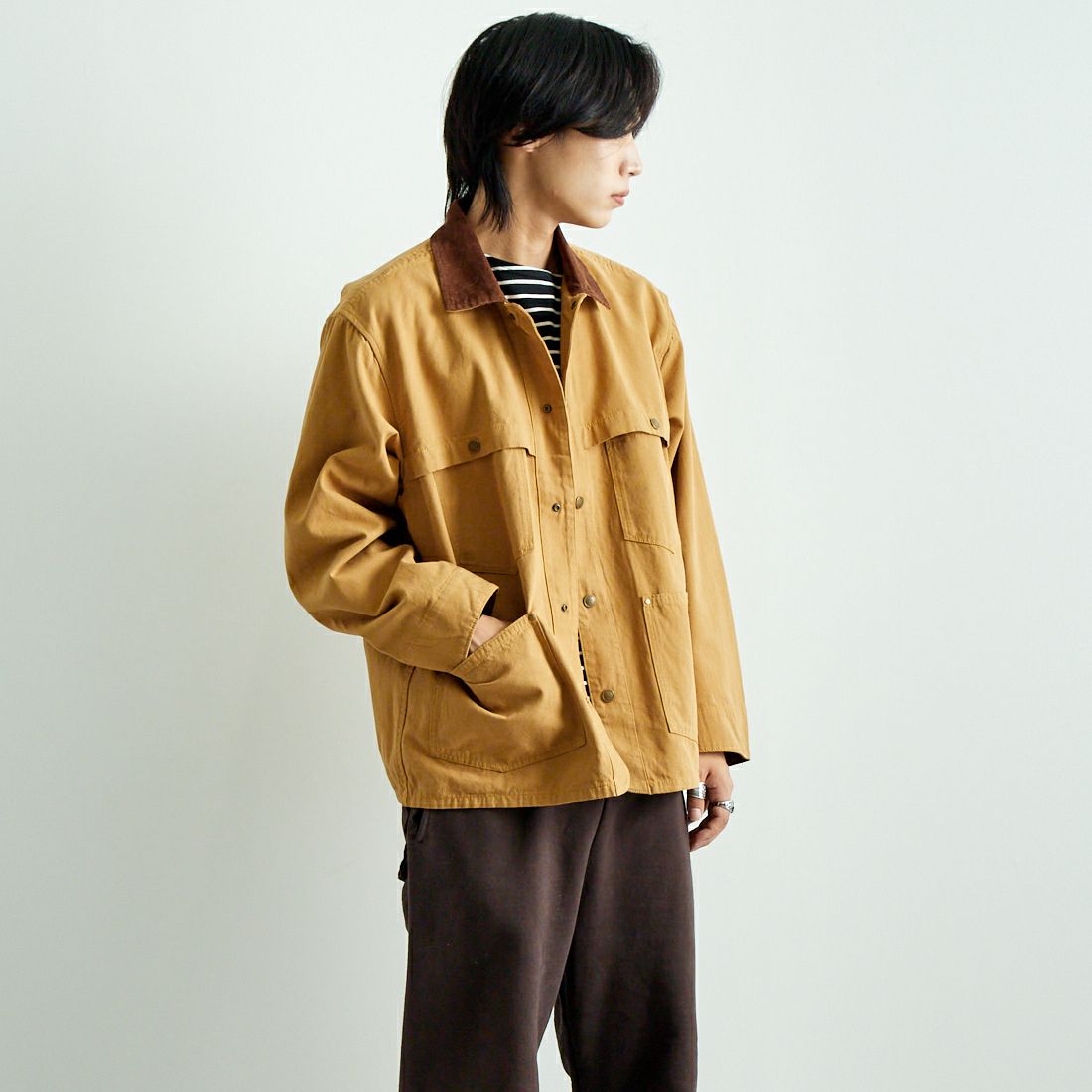 ARMY TWILL SANFORIZED [アーミーツイル サンフォライズド] ダックロガージャケット [AM-2454001] MUSTARD &&モデル身長：179cm 着用サイズ：M&&