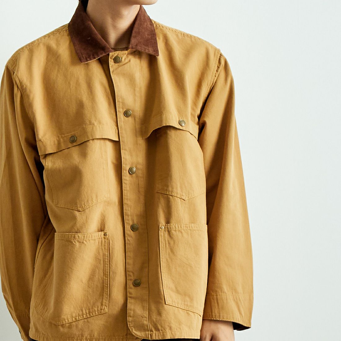ARMY TWILL SANFORIZED [アーミーツイル サンフォライズド] ダックロガージャケット [AM-2454001] MUSTARD &&モデル身長：179cm 着用サイズ：M&&