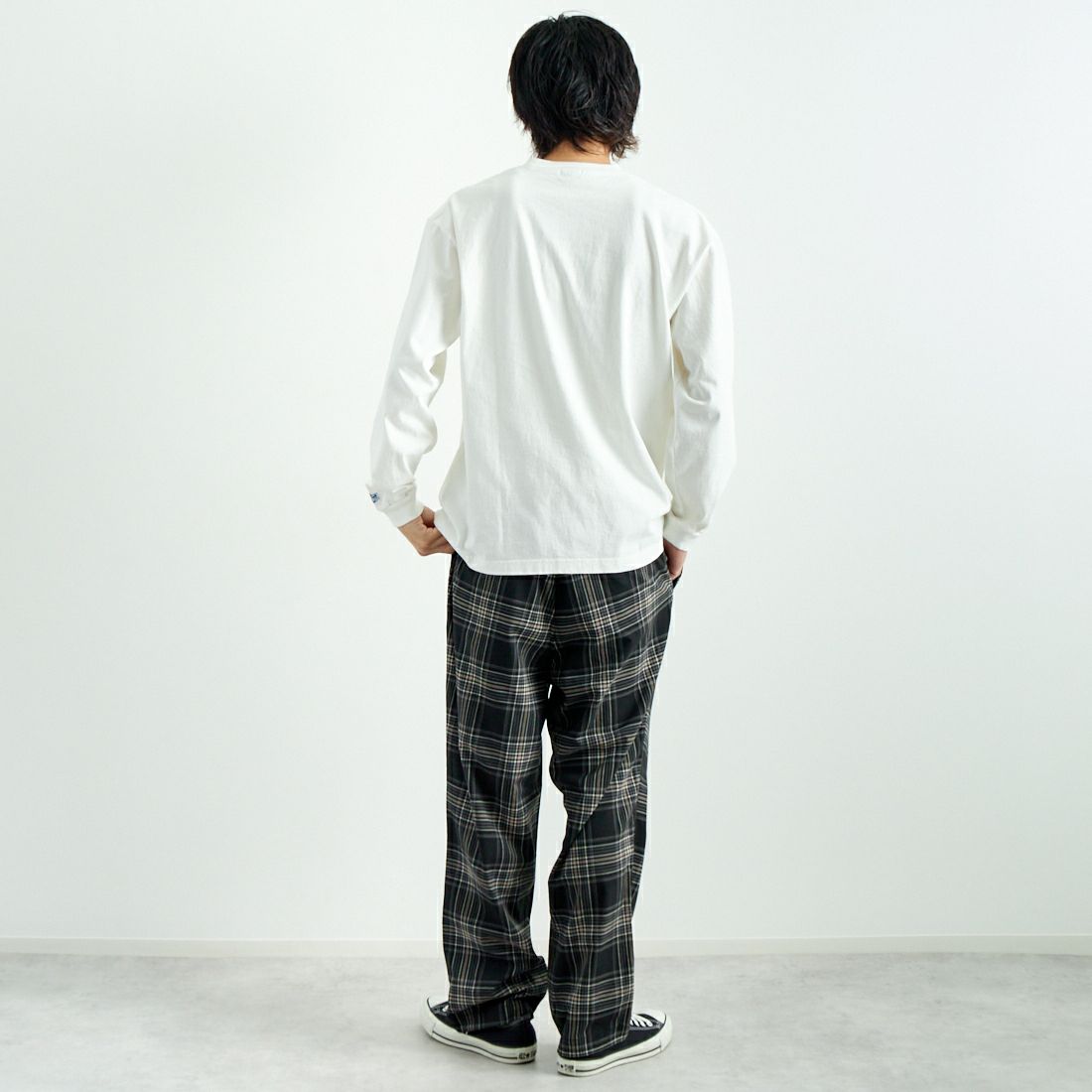 Noir Fabrik [ヌワールファブリック] T/Rツイルストレッチ チェックタックインパンツ [NF-243-055] BK BLK CHK &&モデル身長：182cm 着用サイズ：L&&