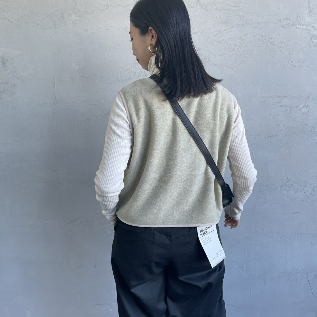 DANTON [ダントン] フリースカラーレスベスト [DT-A0521] MARBLE&&モデル身長：163cm 着用サイズ：36&&