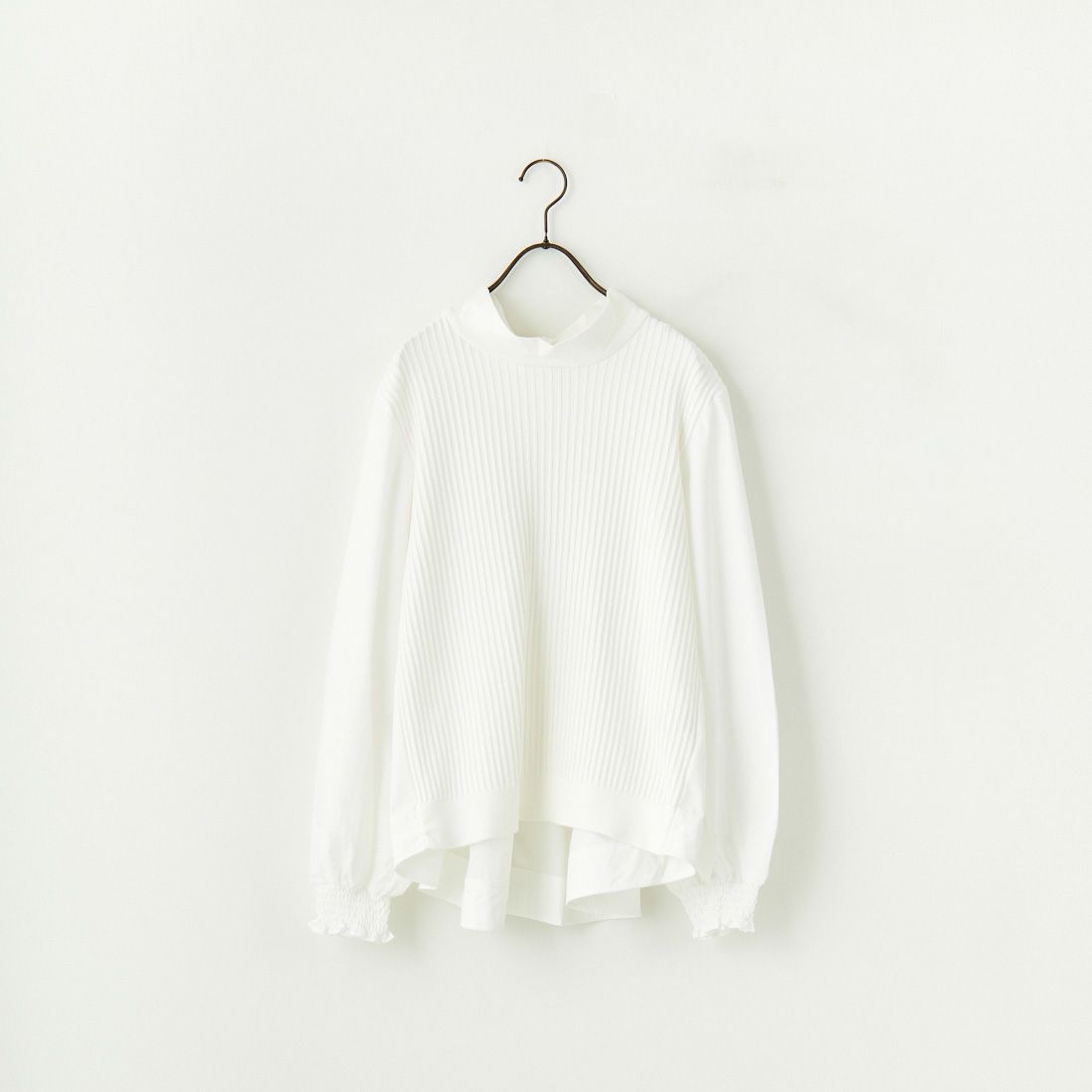 05 WHITE