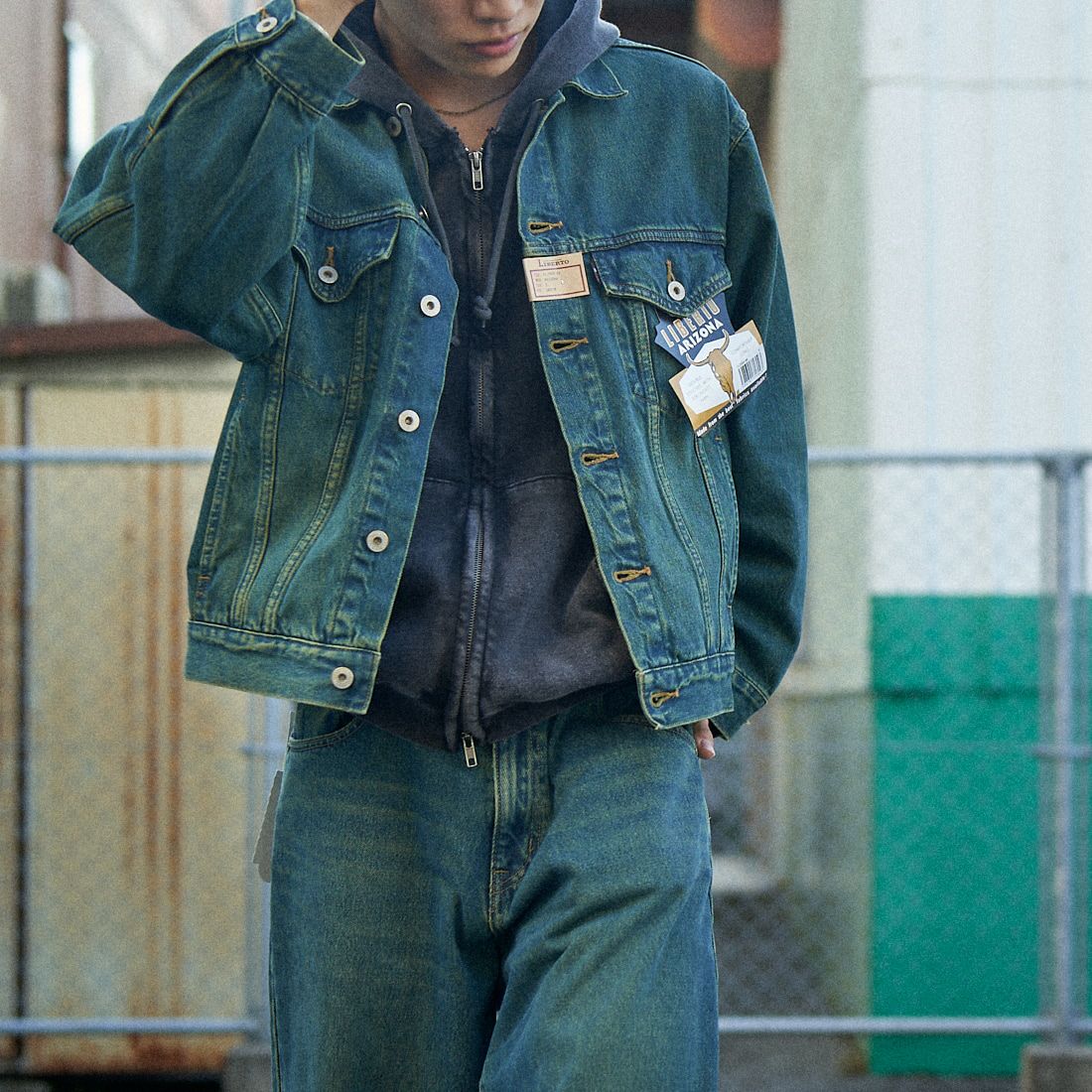 LiBERTO [リベルト] ARIZONAジャケット [FL2550] 88 GRUNGE &&モデル身長：179cm 着用サイズ：S&&