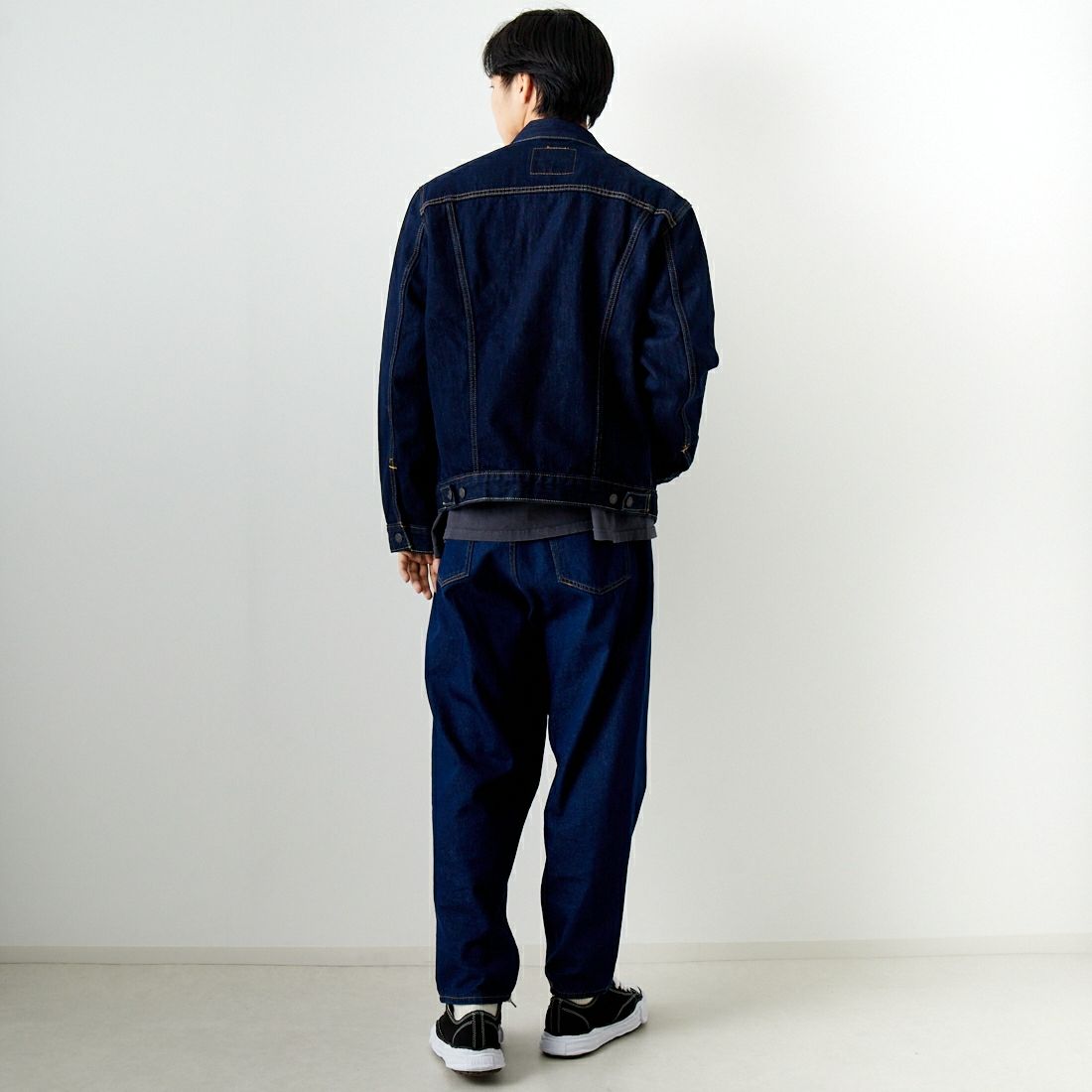 LEVI'S [リーバイス] トラッカージャケット [72334-01] 34 RINSE &&モデル身長：179cm 着用サイズ：L&&