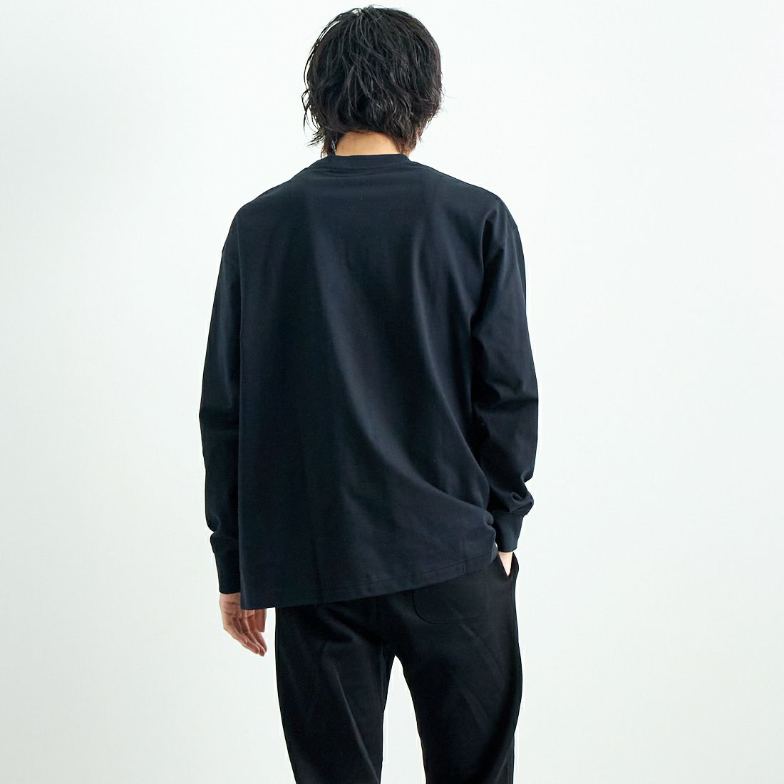 DENHAM [デンハム] CHAIN ロングスリーブTシャツ [CHAIN-LS-TEE] BLACK &&モデル身長：182cm 着用サイズ：L&&