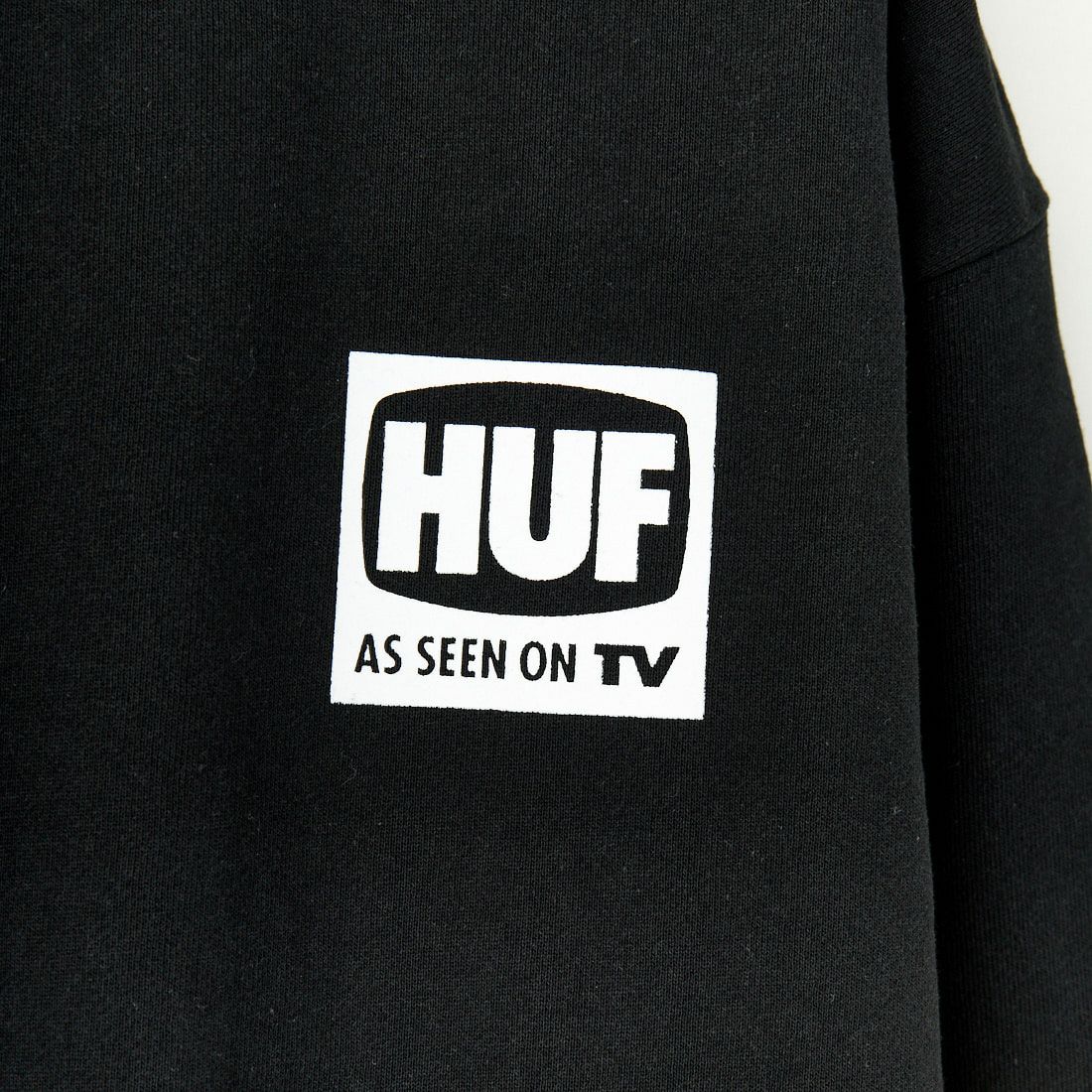 HUF [ハフ] AS SEEN ON TV バックプリントスウェット [PF00690] BLACK