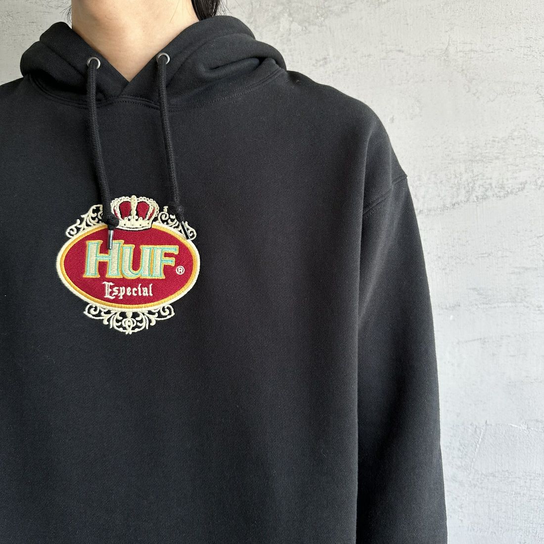 HUF [ハフ] ESPECIAL ロゴ刺繍スウェットパーカー [PF00685] BLACK