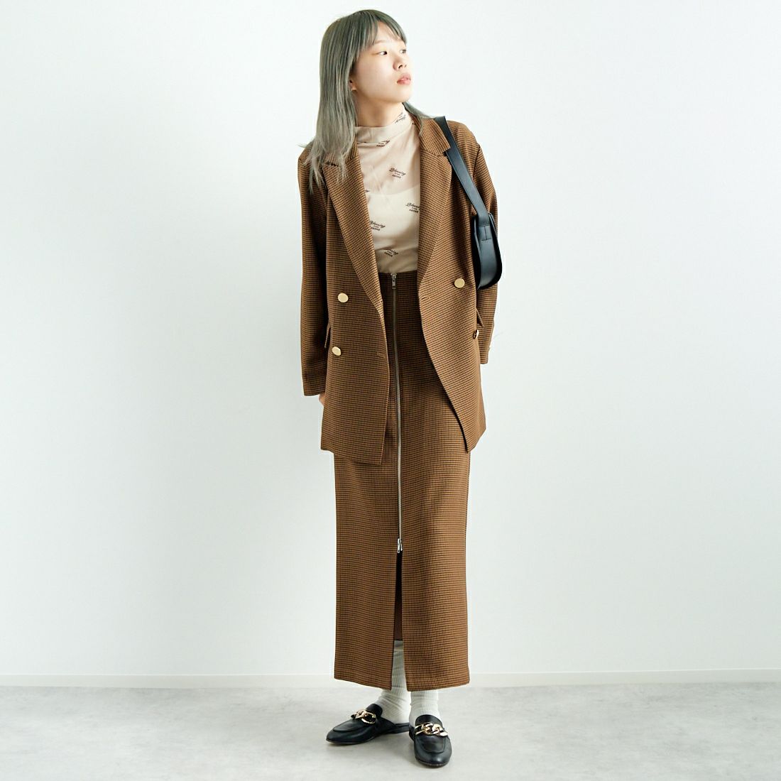Jeans Factory Clothes [ジーンズファクトリークローズ] ジップスリットタイトスカート [21243056] 036 ﾌﾞﾗｳﾝC &&モデル身長：167cm 着用サイズ：36&&