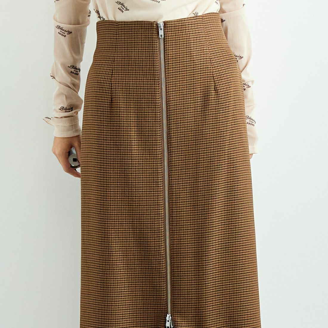 Jeans Factory Clothes [ジーンズファクトリークローズ] ジップスリットタイトスカート [21243056] 036 ﾌﾞﾗｳﾝC &&モデル身長：167cm 着用サイズ：36&&