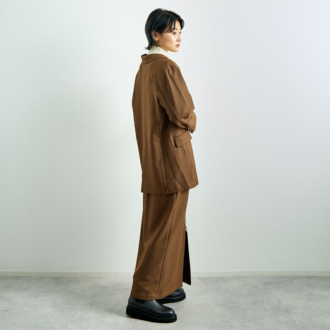Jeans Factory Clothes [ジーンズファクトリークローズ] ジップスリットタイトスカート [21243056] 036 ﾌﾞﾗｳﾝC &&モデル身長：160cm 着用サイズ：36&&