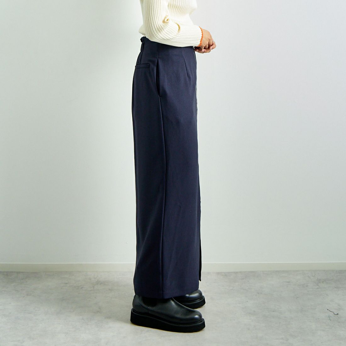 Jeans Factory Clothes [ジーンズファクトリークローズ] ジップスリットタイトスカート [21243056] 076 ﾈｲﾋﾞｰ &&モデル身長：160cm 着用サイズ：36&&