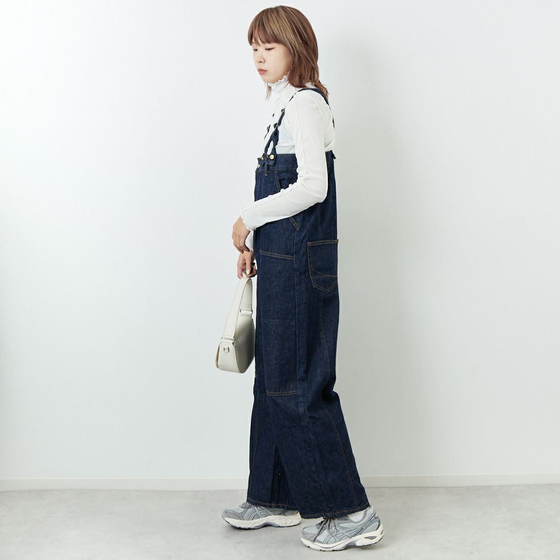 SOMETHING [サムシング] ダブルニーサロペット [SA1901] 00 O.W &&モデル身長：167cm 着用サイズ：F&&