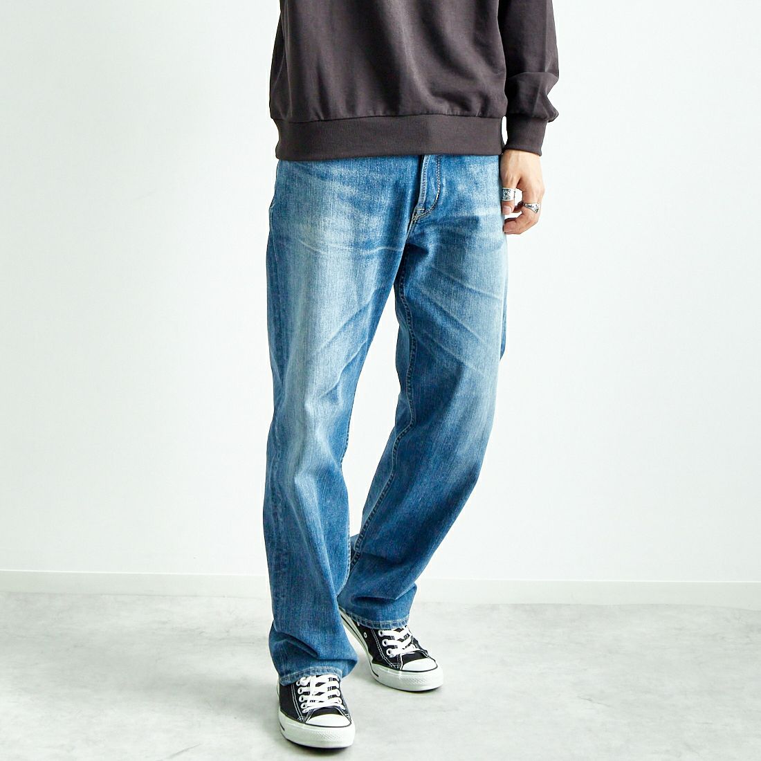 PLB&&モデル身長：179cm 着用サイズ：32&&