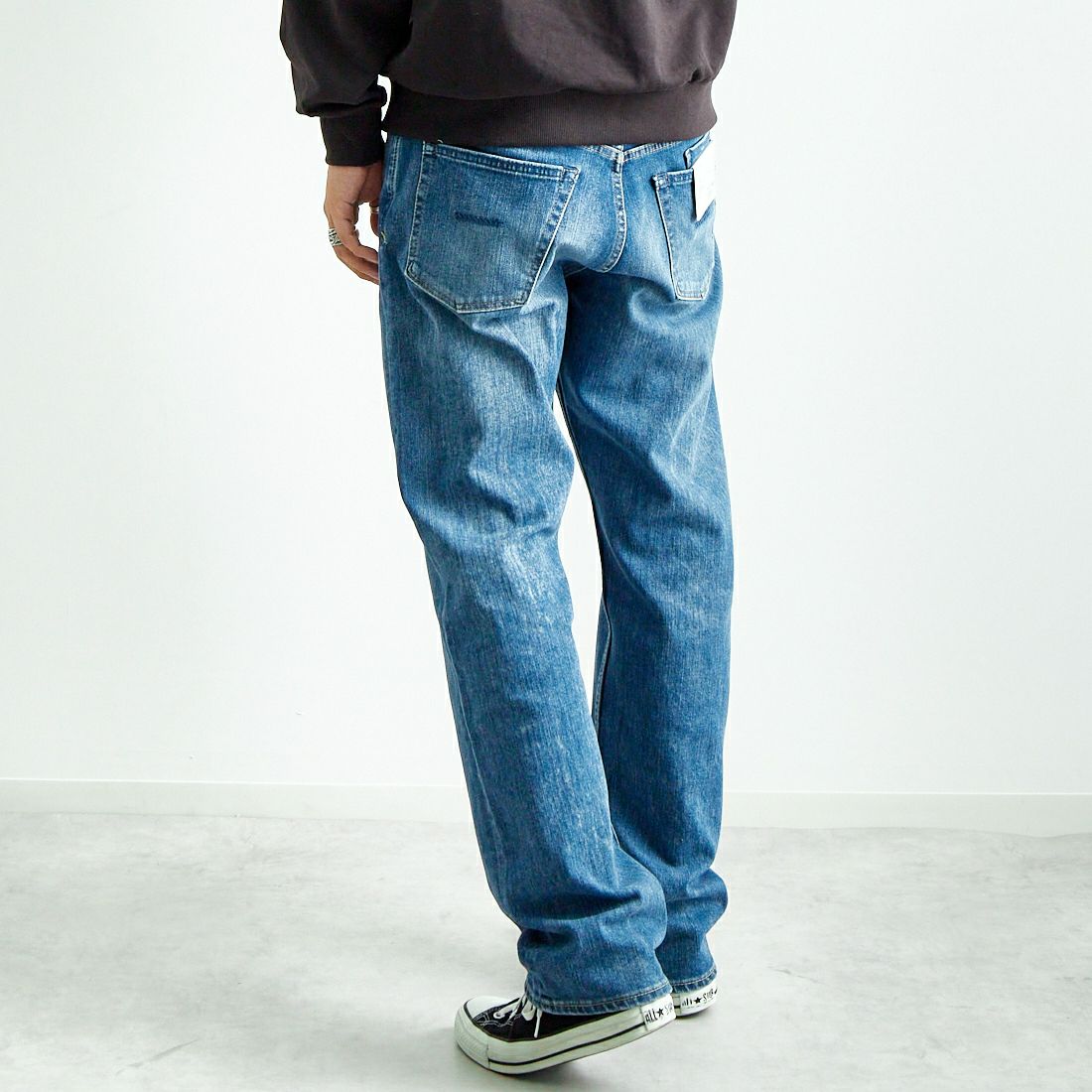 YANUK [ヤヌーク] クラシックストレート BEN/ベン [57243004] PLB &&モデル身長：179cm 着用サイズ：32&&