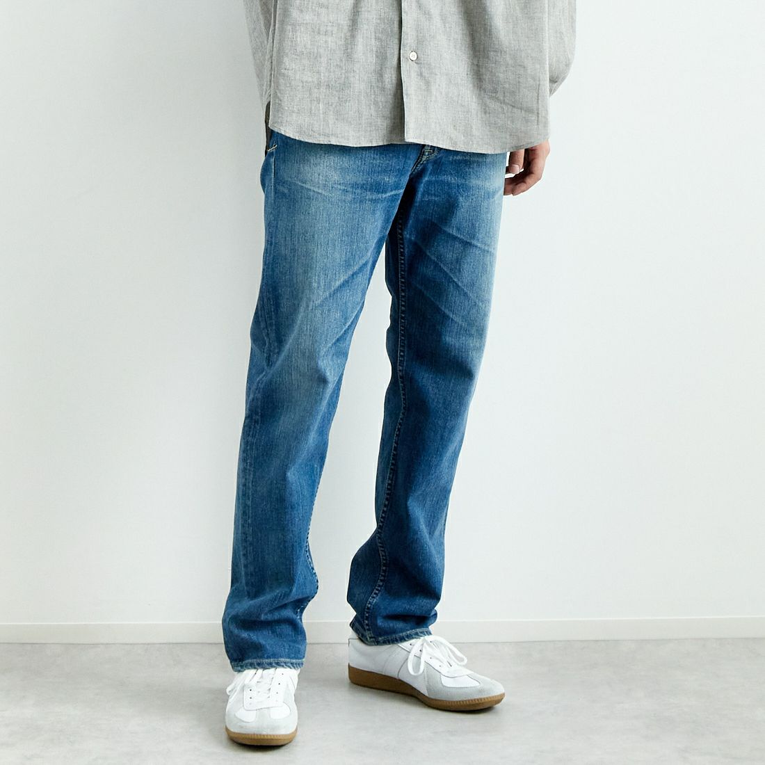 YANUK [ヤヌーク] クラシックストレート BEN/ベン [57243004] PLB &&モデル身長：179cm 着用サイズ：29&&