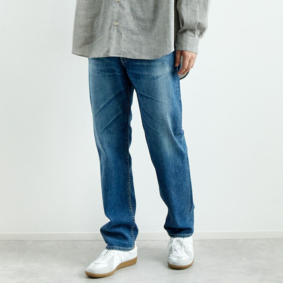 YANUK [ヤヌーク] クラシックストレート BEN/ベン [57243004] PLB &&モデル身長：179cm 着用サイズ：29&&