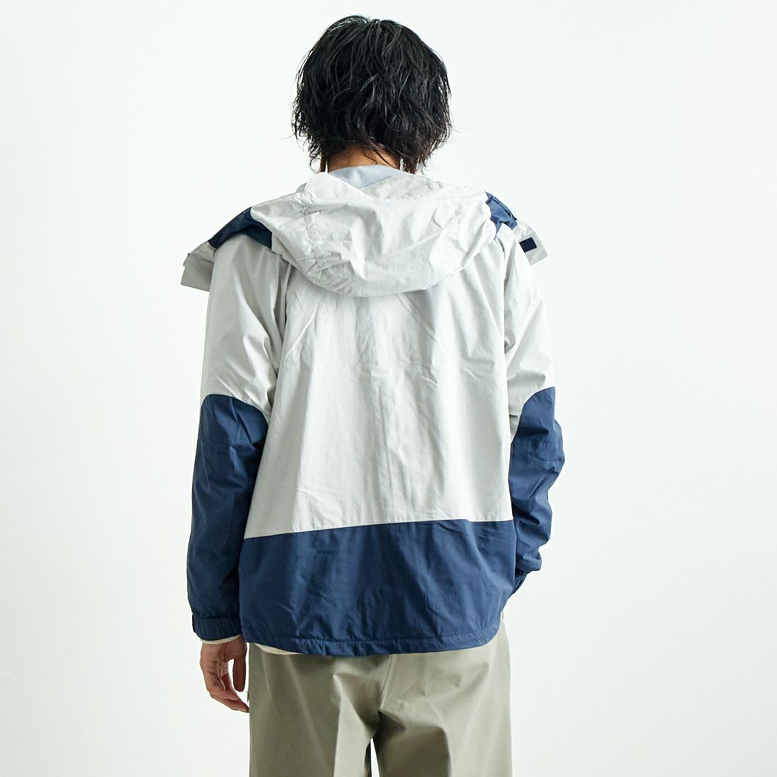 Marmot [マーモット] キメラマウンテンジャケット [TSAMO036] L.GRAY/NAV &&モデル身長：182cm 着用サイズ：L&&