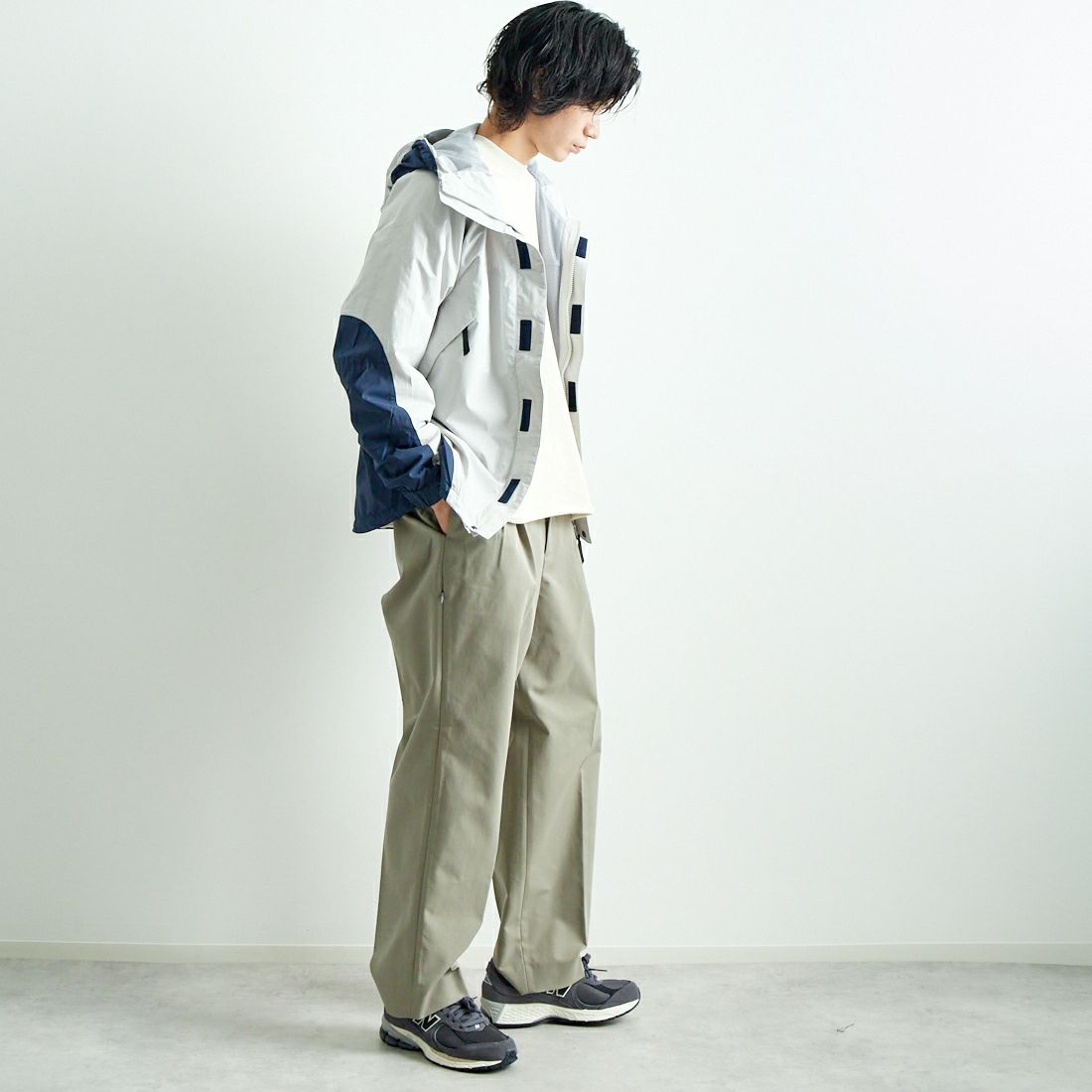 Marmot [マーモット] キメラマウンテンジャケット [TSAMO036] L.GRAY/NAV &&モデル身長：182cm 着用サイズ：L&&