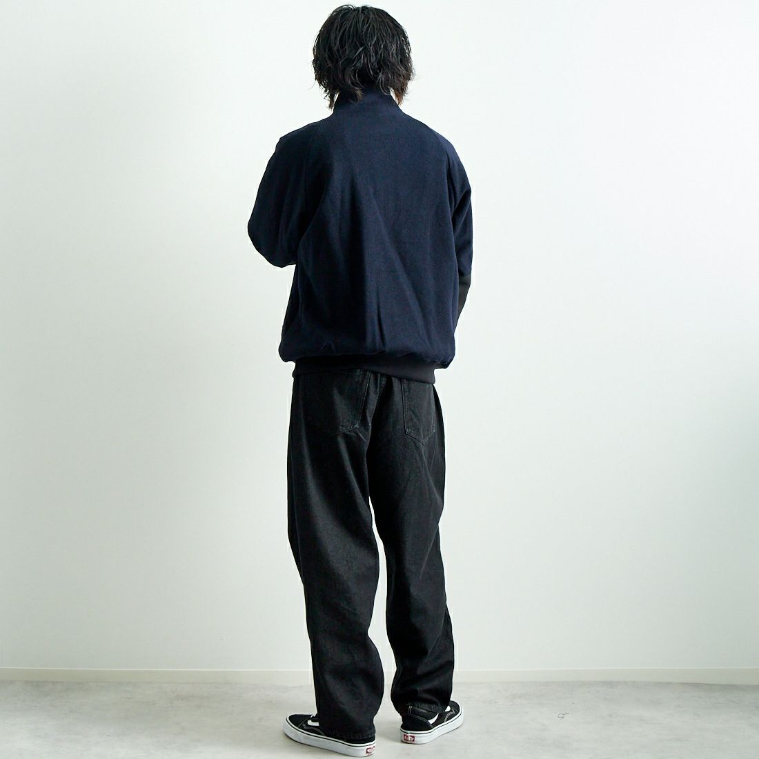 A VONTADE [アボンタージ] スタンドジップトラックジャケット [VTD-0550-JK] 9 DEEP NVY &&モデル身長：182cm 着用サイズ：L&&