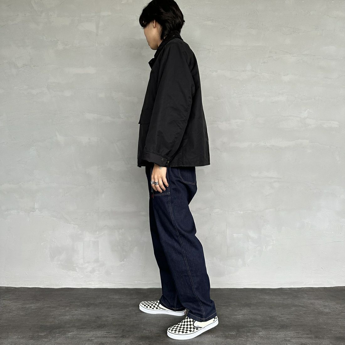 GRAMiCCi [グラミチ] ストレッチデニム ルーズテーパードリッジパンツ [G3FU-P052] ONE WASH &&モデル身長：179cm 着用サイズ：L&&