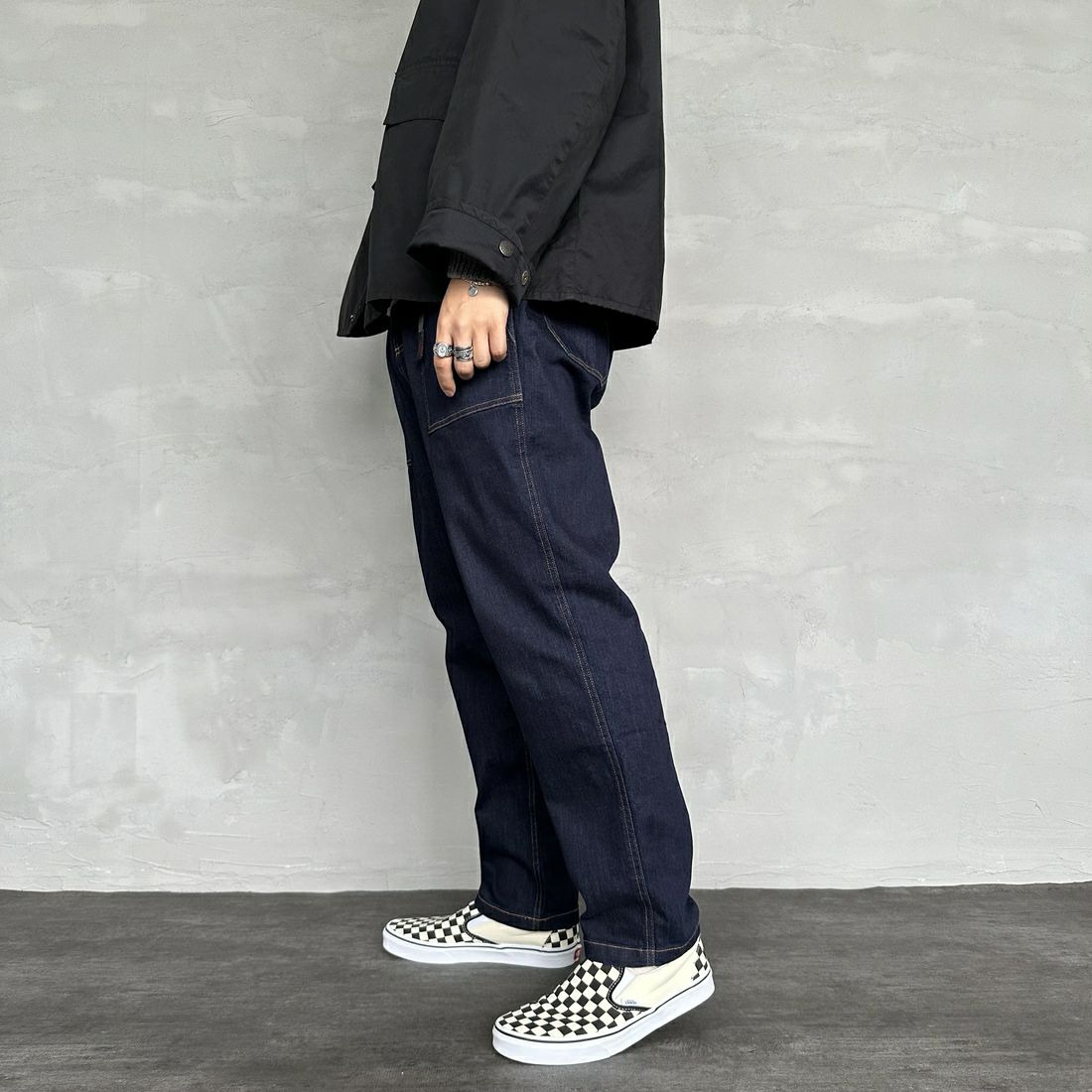 GRAMiCCi [グラミチ] ストレッチデニム ルーズテーパードリッジパンツ [G3FU-P052] ONE WASH &&モデル身長：179cm 着用サイズ：M&&