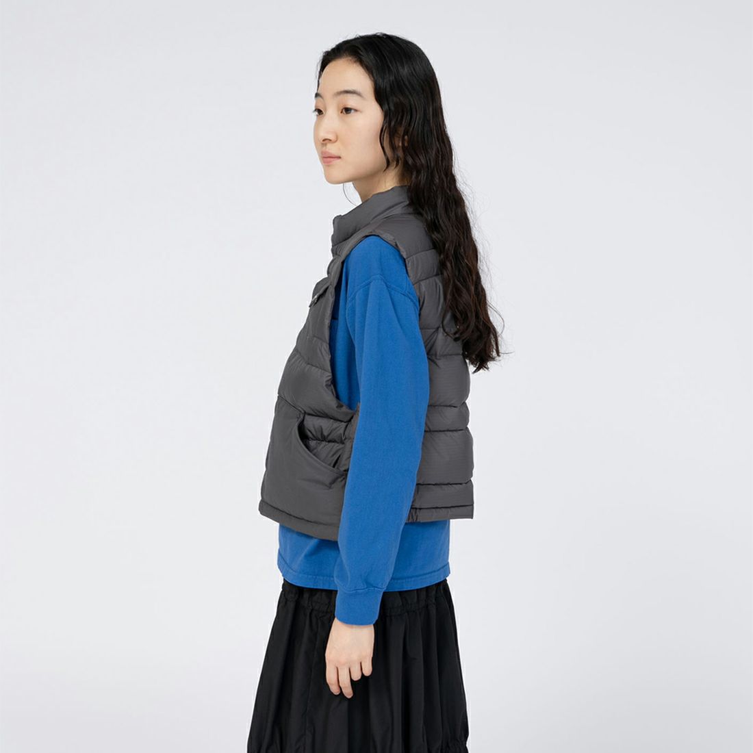 THE NORTH FACE PURPLE LABEL [ザ ノースフェイス パープルレーベル] リップストップ ショートシエラベスト [N24FN022] AH AHGRAY &&モデル身長：162cm 着用サイズ：WS&&