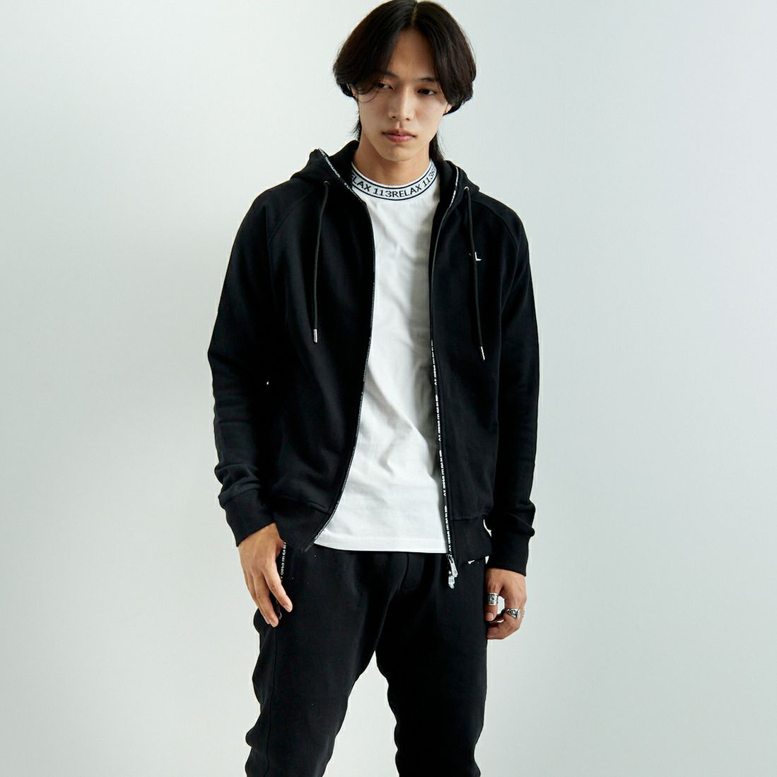 SN90 BLACK&&モデル身長：179cm 着用サイズ：L&&